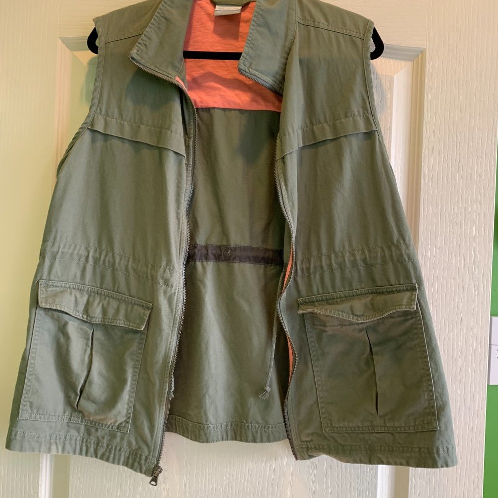 Columbia Soft Zip Front Vest with Cinch Waist Size XL - Picture 2 of 10